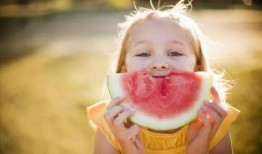 吃瓜的宝贝免费看全集,吃瓜宝贝带你领略全集魅力