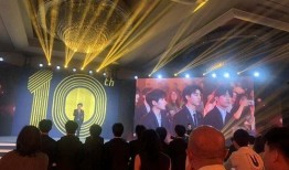 娱乐吃瓜加好友,好友集结！揭秘娱乐圈那些不为人知的秘密