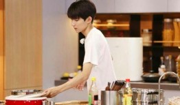 王源爆料火锅店视频大全,火锅店探秘视频大合集