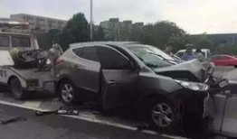 郑州爆料车祸最新消息,多车相撞，现场情况紧急！